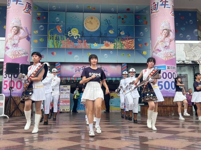115.10.8美和熊鷹儀隊震撼出場圖片