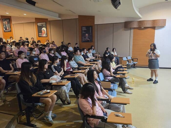 資源教室辦理身心障礙者權利公約講演- 原來我們這麼近！從日常小事聊聊CRPD與校園共融圖片