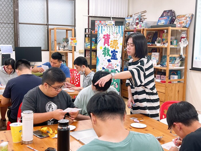 【資源教室】115-1『期初座談會暨手作紓壓活動』(1151001)圖片