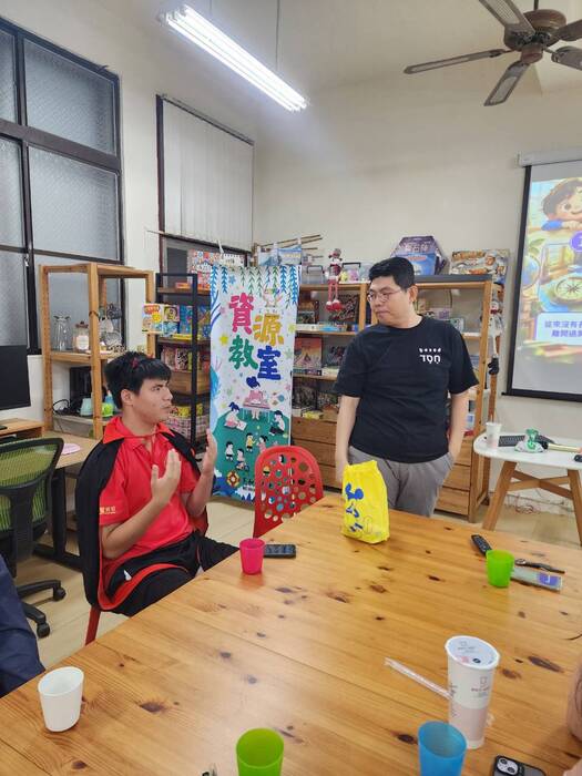 『好好說話․我的想法我來說』~資源教室辦理人際溝通成長團體，陪伴學生在遊戲中學習表達與理解圖片