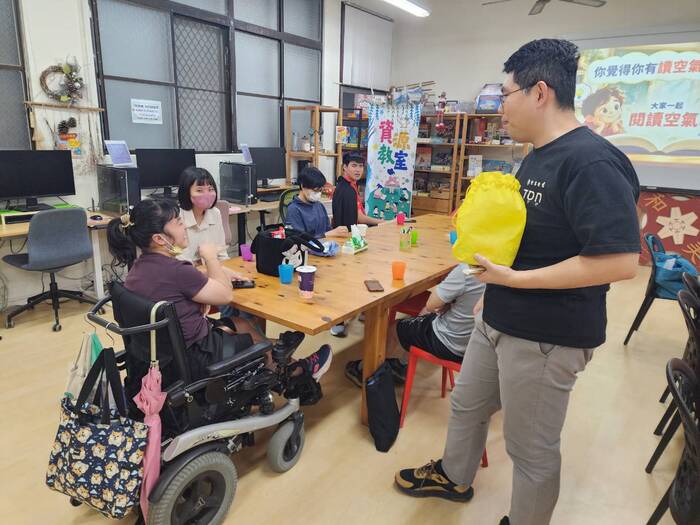 『好好說話․我的想法我來說』~資源教室辦理人際溝通成長團體，陪伴學生在遊戲中學習表達與理解圖片